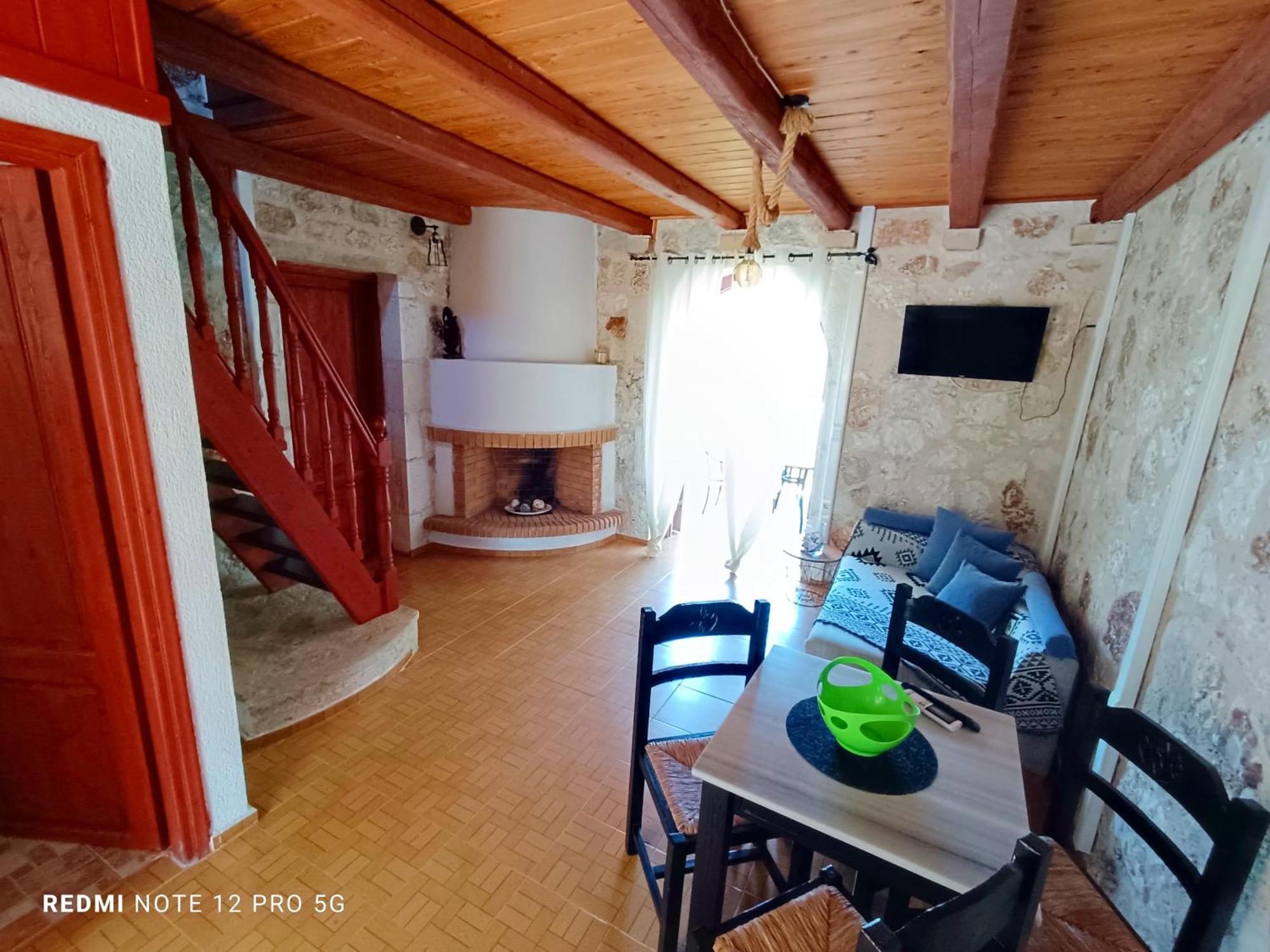 Spasmata Village Stone Maisonette Ferienhaus Minia